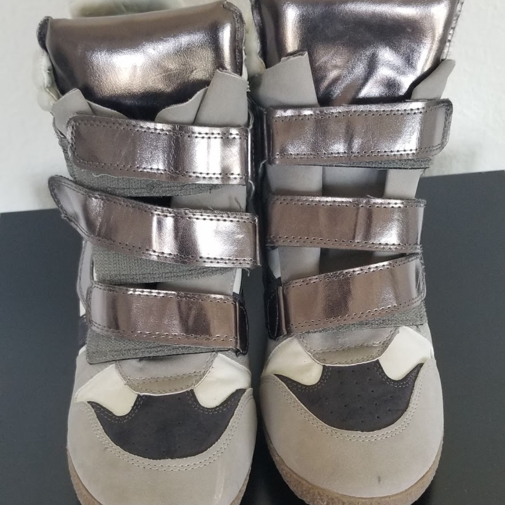 Silver and bronze wedges  size 8